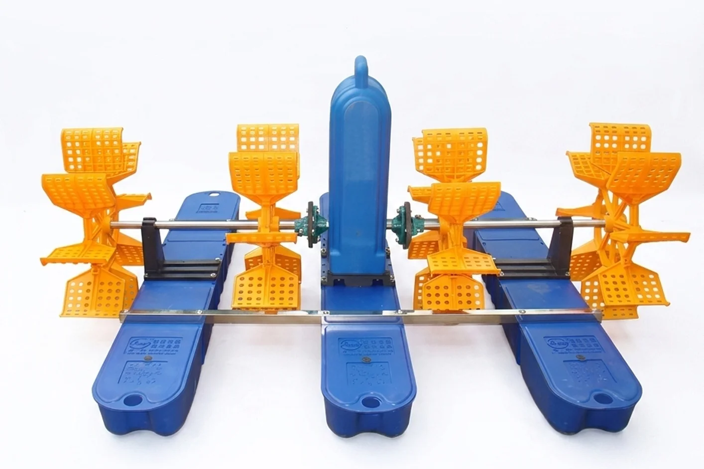 4-Wheel Paddle Aerator-1